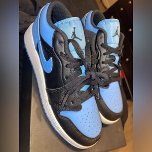 Air Jordan 1 low